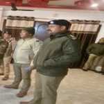 नाइट हाउस पार्टी कर रहे 57 युवक-युवतियां को पुलिस ने पकड़ा, परोसी जा रही थी शराब