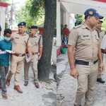 🛑 लालकुआं में पुलिस की बड़ी कामयाबी 💥: चोर गिरफ्तार, सोने-चांदी के जेवरात और अवैध तमंचा बरामद 🔫