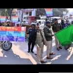 🚦🚓 यातायात जागरूकता रैली, लेकिन नियमों पर सवाल