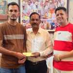 बिंदुखत्ता में कैंसर पीड़ित परिवार की मदद को आगे आया हीरा एंड टीआर चैरिटेबल ट्रस्ट, ₹16 हजार की आर्थिक सहायता